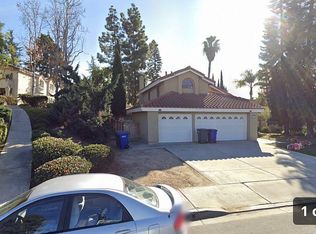 1060 La Tortuga Dr, Vista, CA 92081