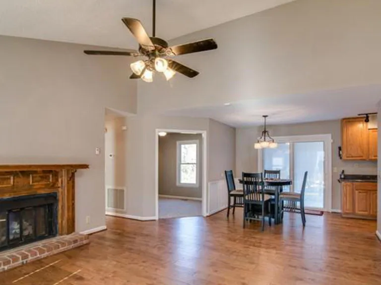 5308 Village Way — Photo 2