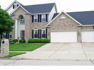 806 Stonewood Bend Dr, Lake Saint Louis, MO 63367