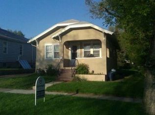 617 N 10th St, Bismarck, ND 58501
