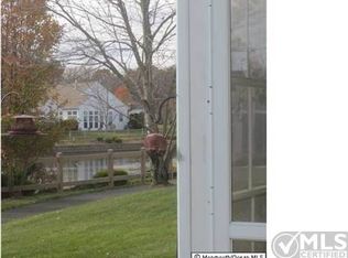 52 Golden Seasons Dr, Lakewood, NJ 08701