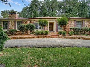 1522 Old Spring House Ln, Atlanta, GA 30338