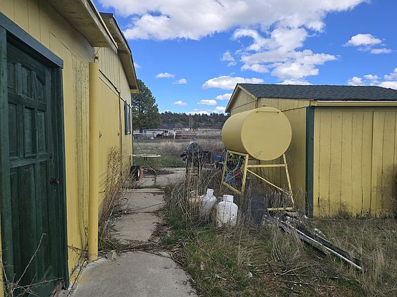4th image of 31974 Drews Rd