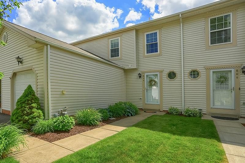1st image of 804 Sunset Cir