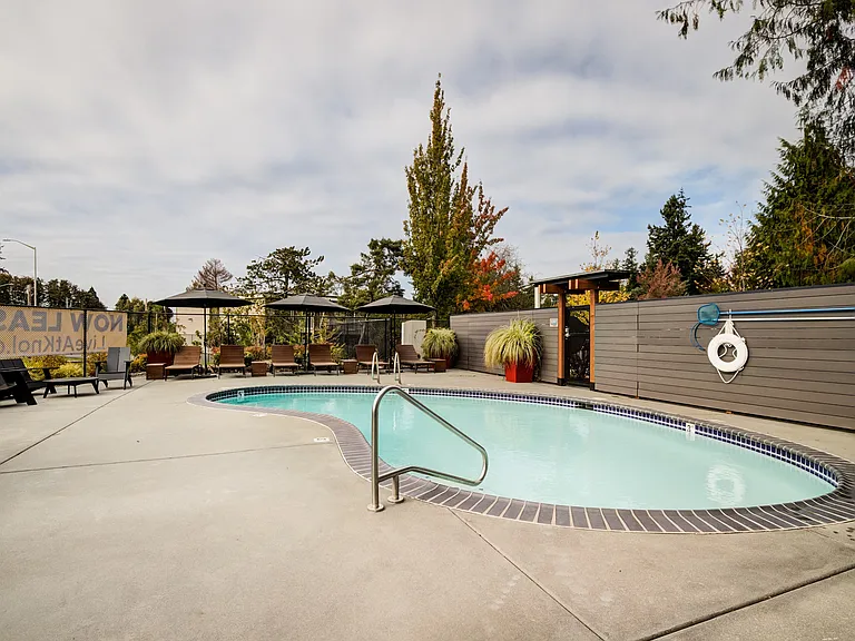 Knol Apartments — Photo 12