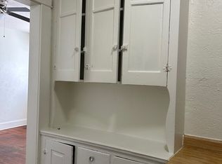 2006 West Blvd APT 13, Cleveland, OH 44102