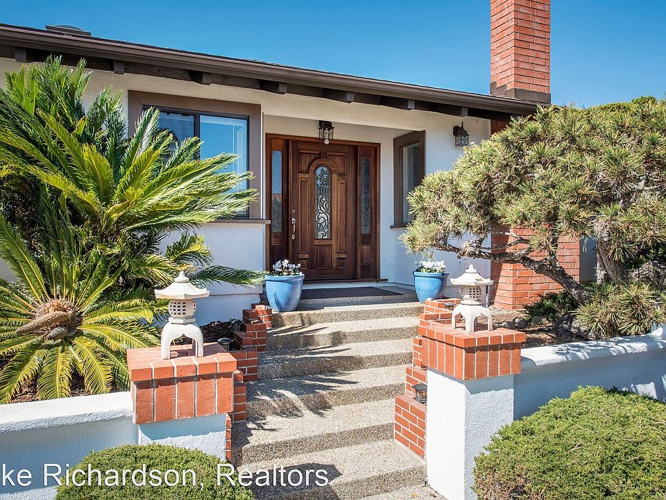 1st image of 2118 Cliff Dr