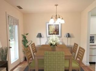 128 Thornton Rd #1LRG, Chestnut Hill, MA 02467