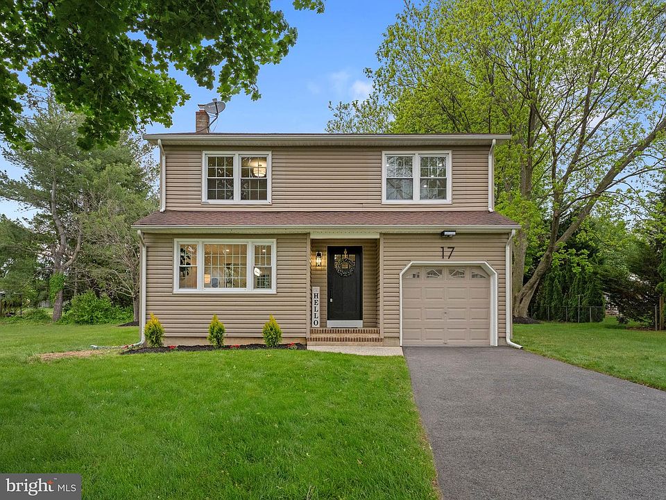 1st image of 17 Carty Dr