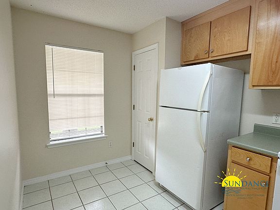 5th image of 8469 Barrancas St