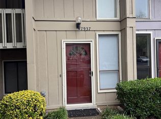 7937 Charter Oak Ln, Charlotte, NC 28226