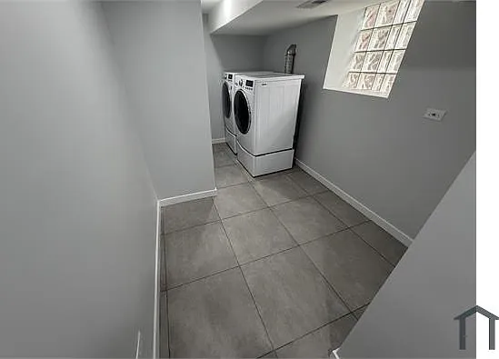 5 bed, $2,800 — Photo 2