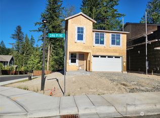 1772 NE 246th Pl NE, Sammamish, WA