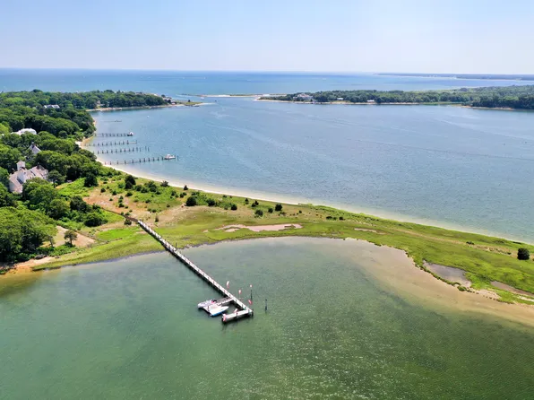 255 Bayberry Way, Osterville, MA 02655