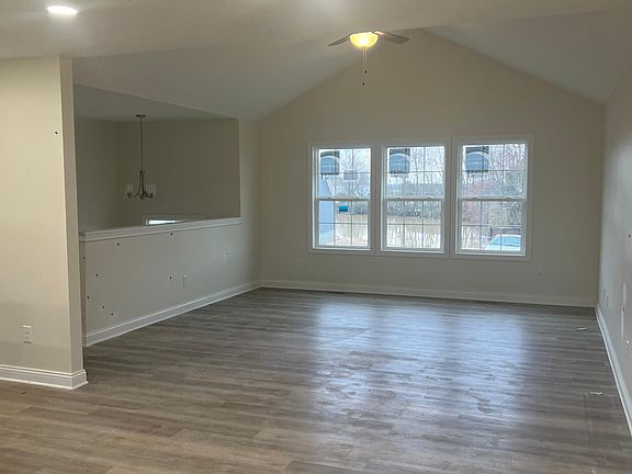 2nd image of 607 Tristan Ln