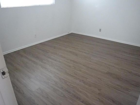 5th image of 6546 El Nido Ln APT 1