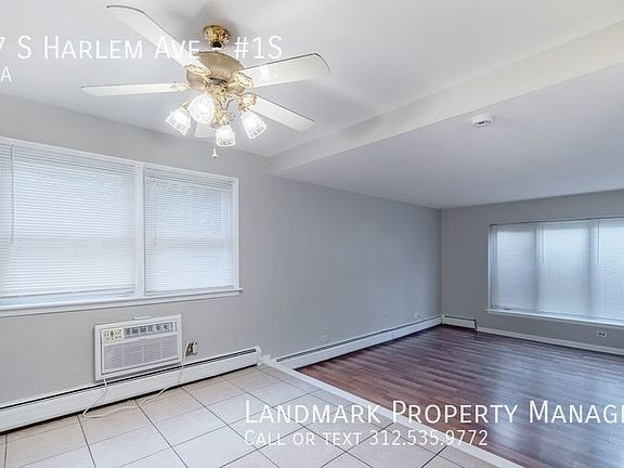 5th image of 10827 S Harlem Ave #1S