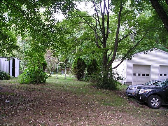 3rd image of 1803 Orchard Ln