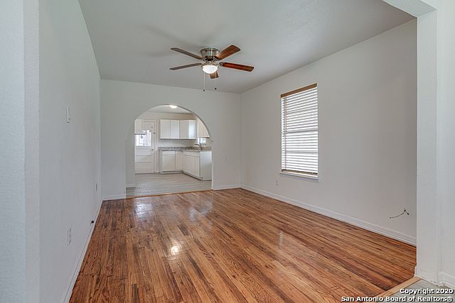 1st image of 1034 Flanders Ave