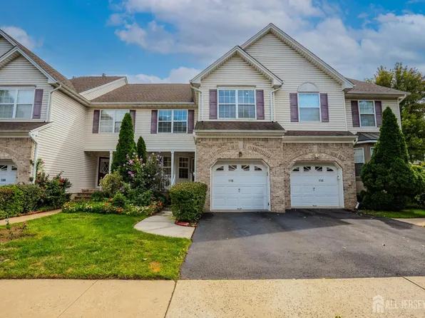 110 Briarwood Dr, North Brunswick, NJ 08902