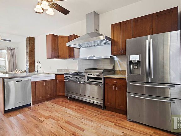3rd image of 5122 35th St