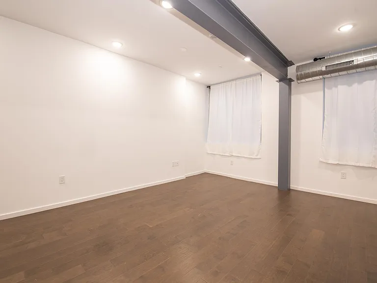 638 Diamond St #2 — Photo 2