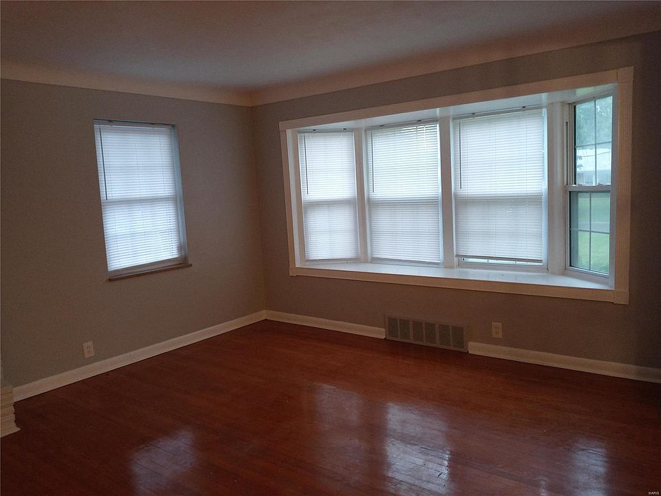 1st image of 1553 Claudine Dr