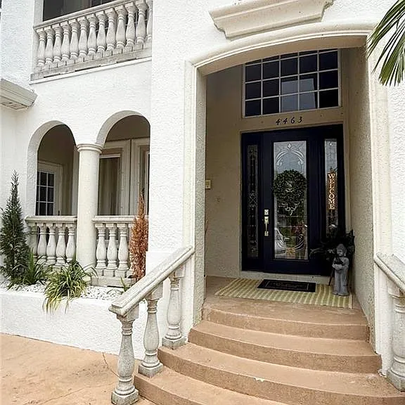 E Riverside Dr — Photo 23