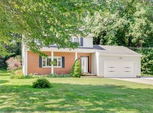 2980 Sherbrook Dr, Uniontown, OH 44685