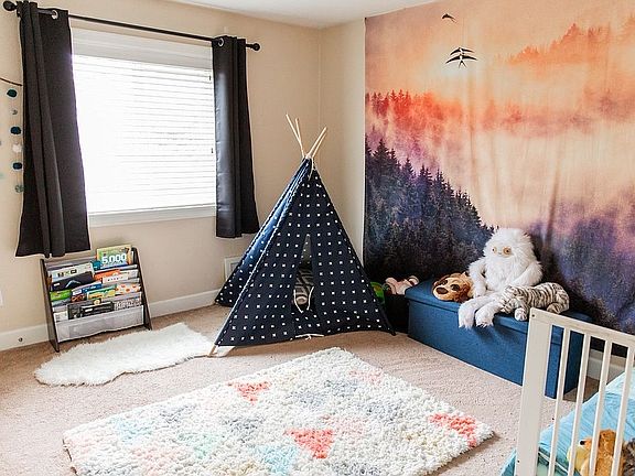 2nd bedroom