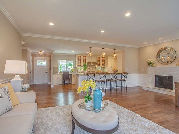 5th image of 2714 Barbara Way