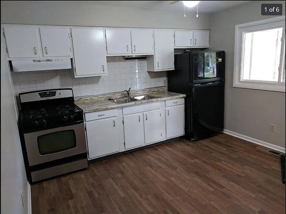 7600 Portage St NW — Photo 2