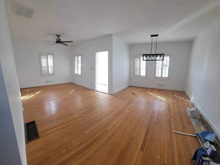 414 Otteray Ave — Photo 3