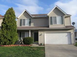 1187 Oxford Cir, Akron, OH 44312