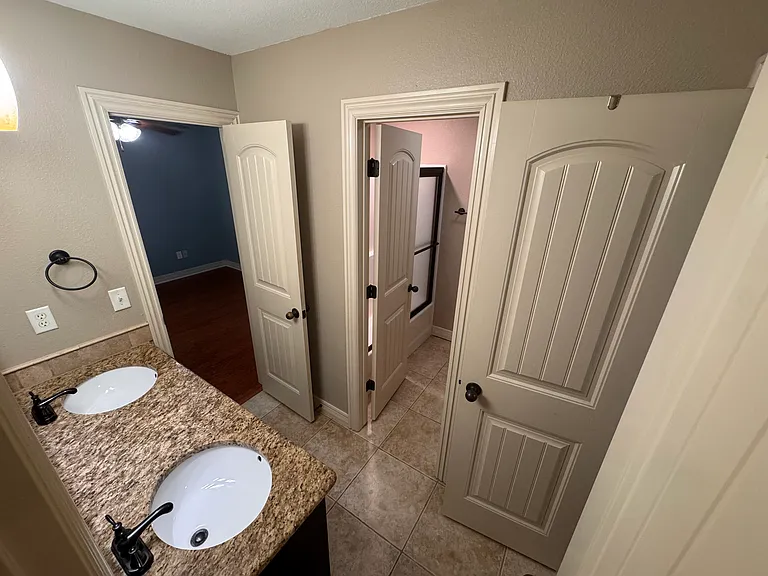 3104 Calm Ridge Rd — Photo 23