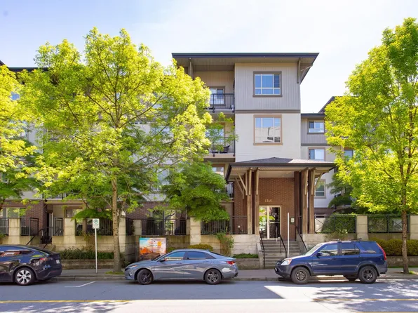 2346 McAllister Ave #211, Pt Coquitlam, BC V3C 2B1