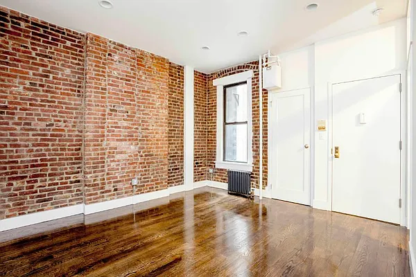 Rented by Town Residential | media 14