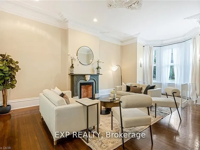 46 Herkimer St #2 — Photo 5
