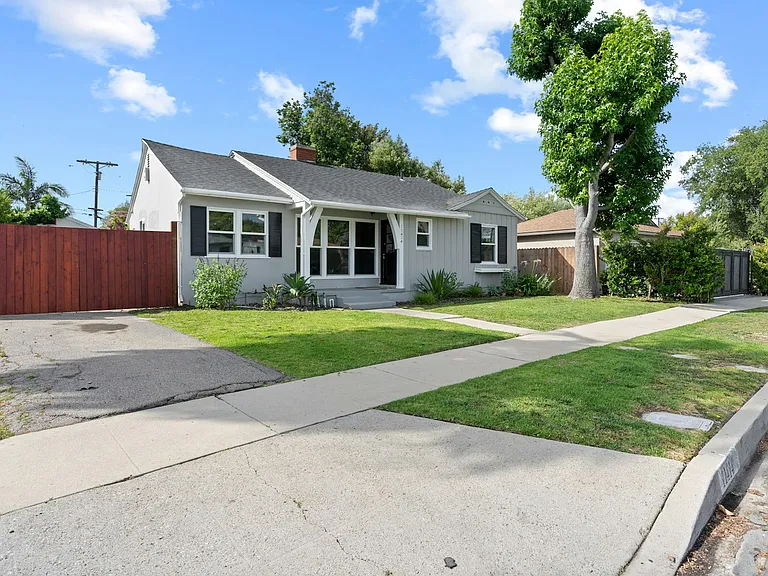 11414 Francis Pl — Photo 16