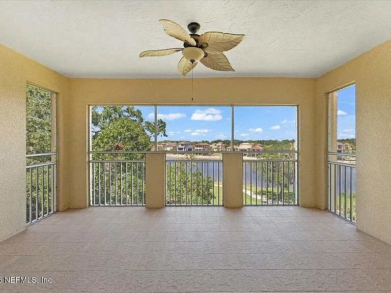 115 Riverview Bnd S #2145 — Photo 35
