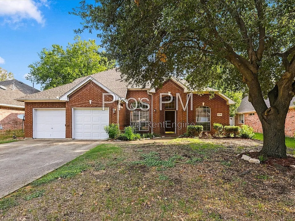 4724 Lincolnshire Dr