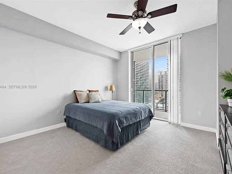 79 SW 12th St #2503 — Photo 7