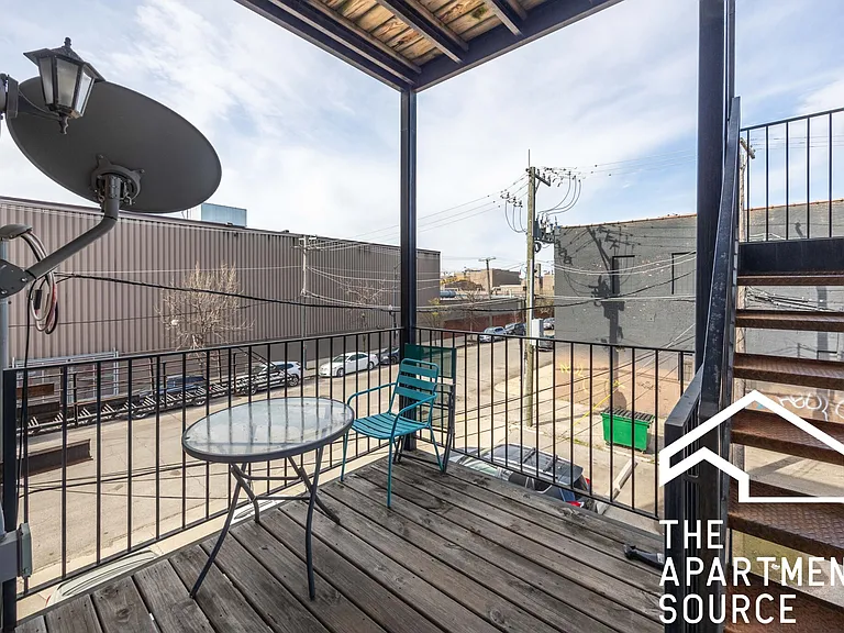 2022 S Throop St #2W — Photo 17