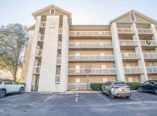 205 Ogle Dr #332, Pigeon Forge, TN 37863