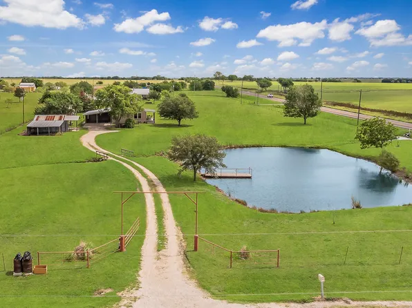 5974 County Road 4100, Kaufman, TX 75142