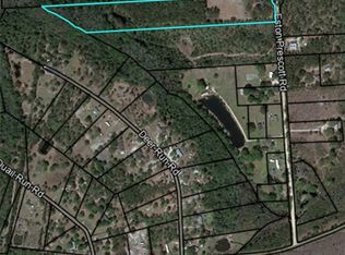 375 Eston Prescott Rd, Folkston, GA 31537