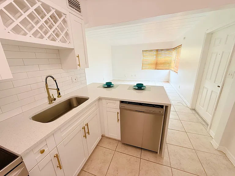 6624 5th Ave N #1 — Photo 6