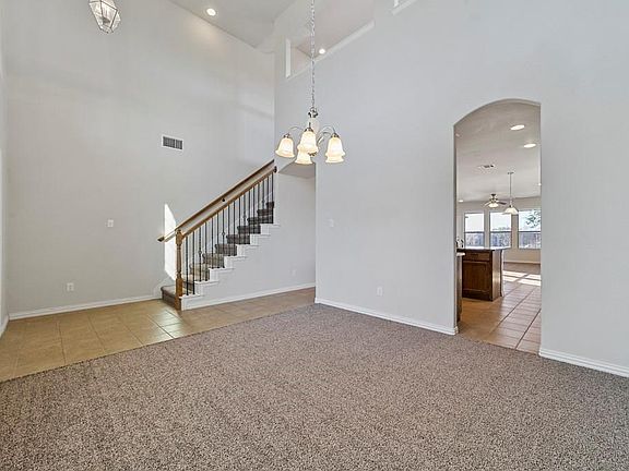 3rd image of 3604 Alder Dr