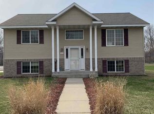 501 14th St NW, Waseca, MN 56093