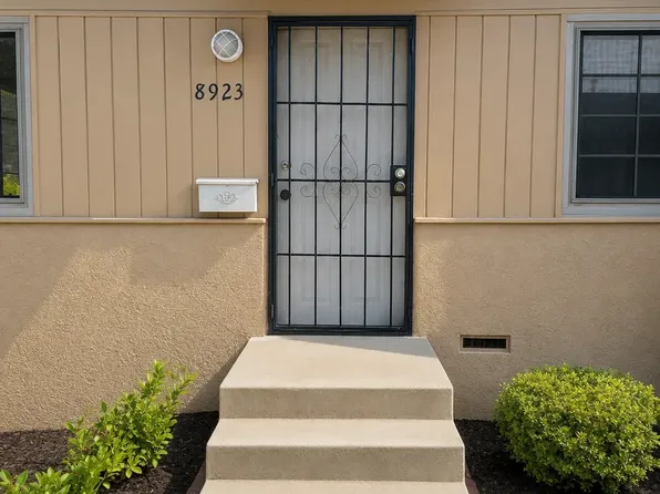 8923 Reading Ave, Los Angeles, CA 90045